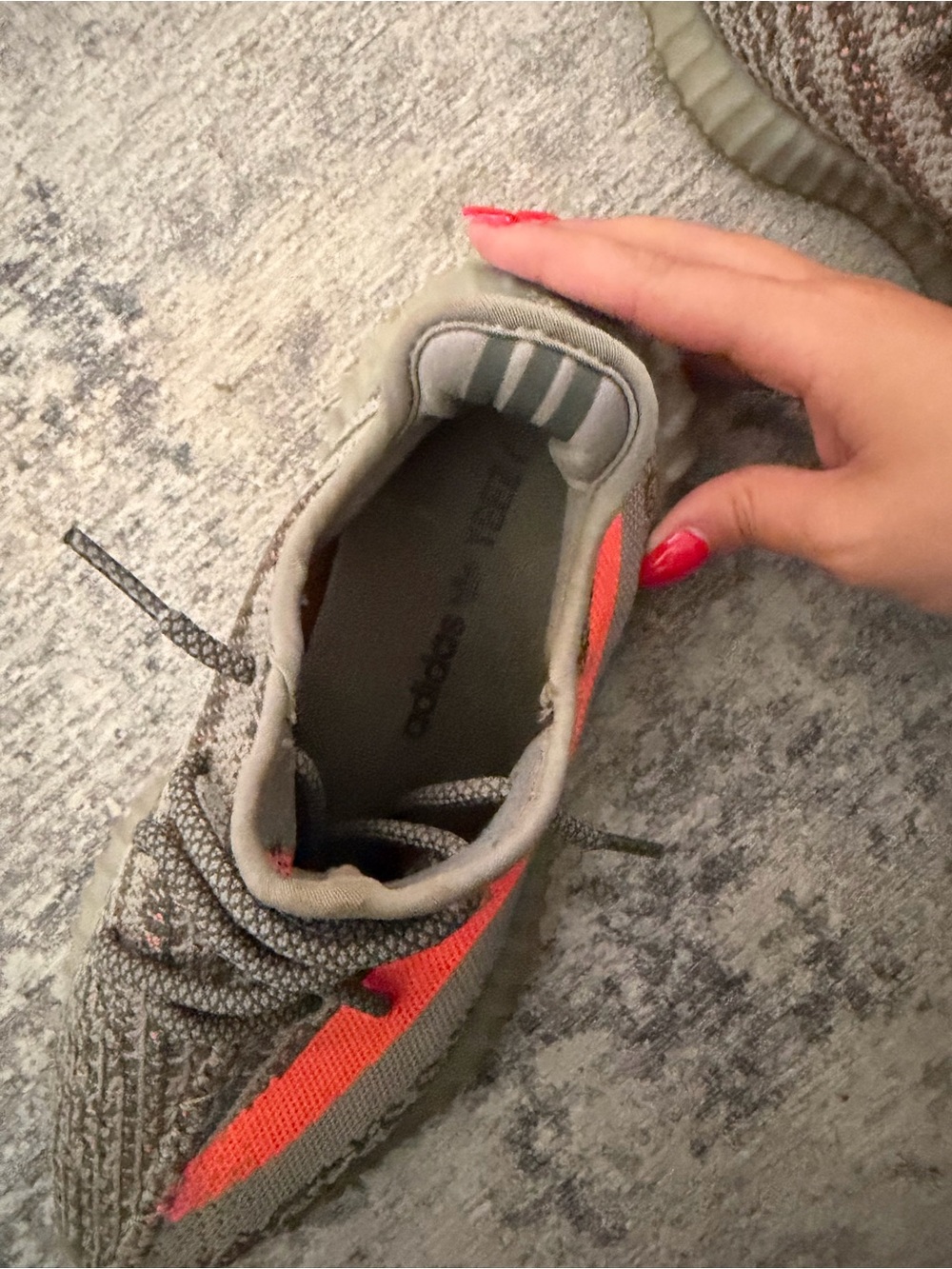 Yeezy Boost 350 - Picture 3 of 3